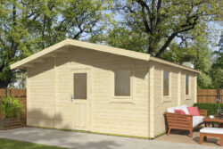 Vierasmaja Salor, ovi ja ikkunat kaksinkertaisilla laseilla