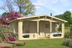 Valmis pihasauna Kiuru pukuhuoneella ja etuterassilla